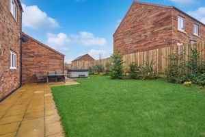 Photo 32- click for photo gallery